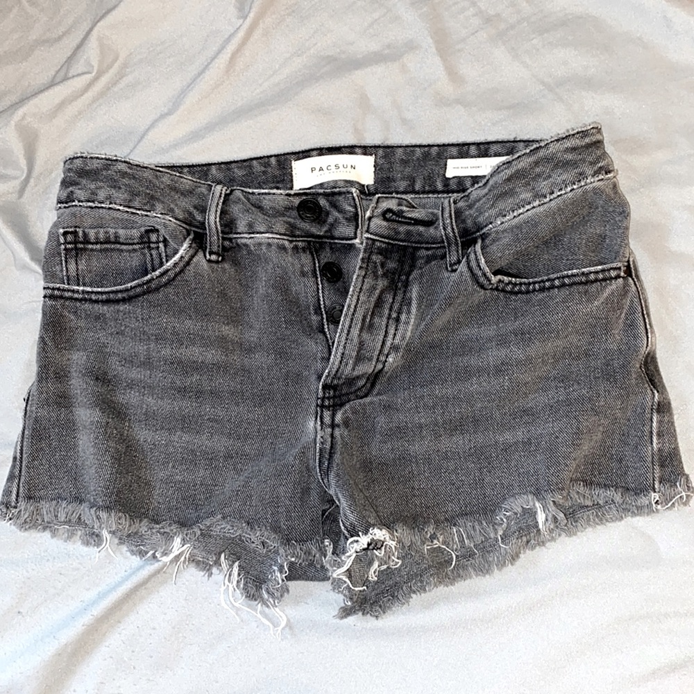 PacSun size 24, mid rise short, black/gray denim
